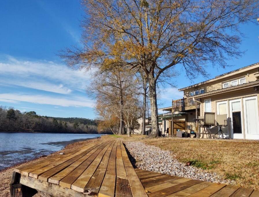 Lakefront Casita - Perfect For Couples Or Families Hot Springs Bagian luar foto